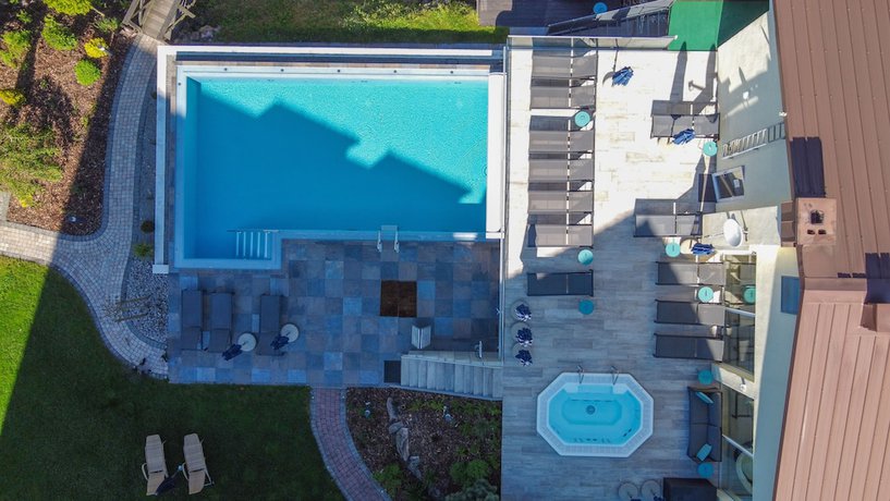 Imagen de la piscina del Hotel Lamm, Heimbuchenthal. Foto 16