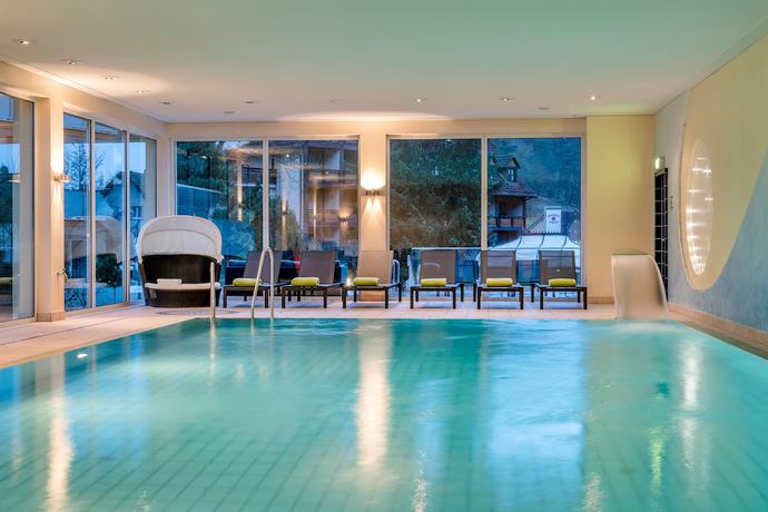 Imagen de la piscina del Hotel Lamm, Heimbuchenthal. Foto 20