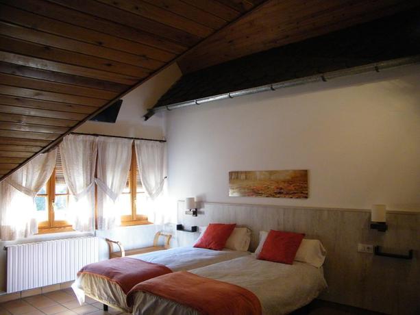 Imagen de la habitación del Hotel Lamoga. Foto 8