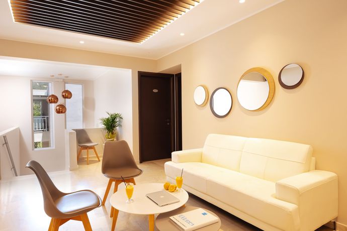 Imagen de los interiores del Hotel Lamon. Foto 14