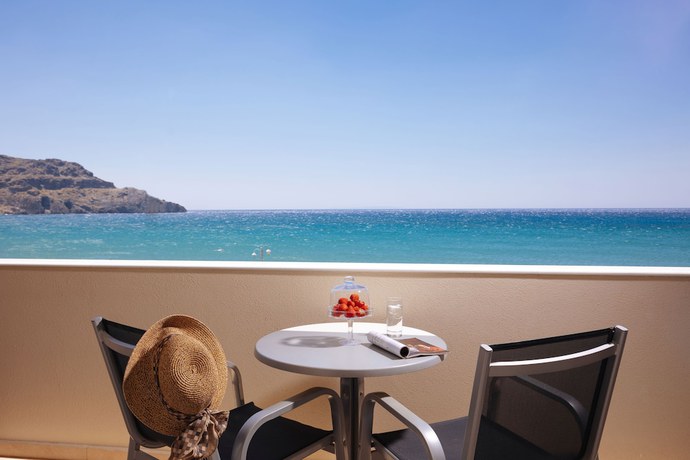 Imagen de la habitación del Hotel Lamon. Foto 11