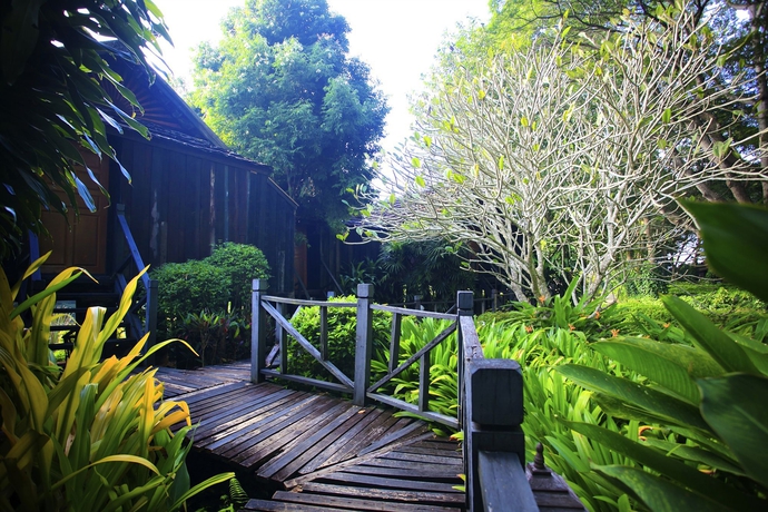 Imagen de los exteriores del Hotel Lampang River Lodge. Foto 14