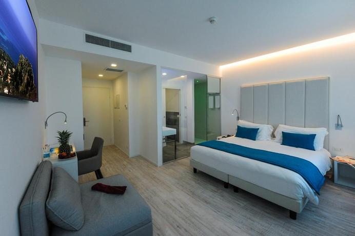Imagen de la habitación del Hotel Lampara. Foto 3