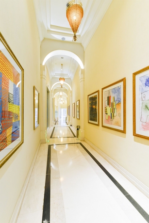 Imagen de los interiores del Hotel L'amphitrite Palace Resort and Spa. Foto 14