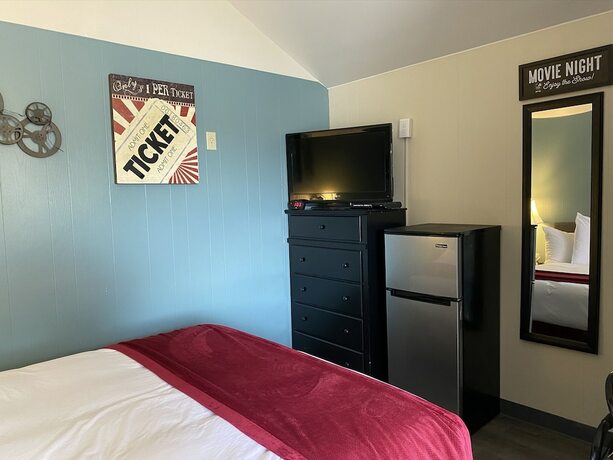 Imagen de la habitación del Hotel Lamplighter Cabins and Suites. Foto 11