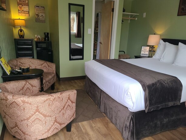 Imagen de la habitación del Hotel Lamplighter Cabins and Suites. Foto 16
