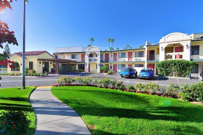 Imagen general del Hotel Lamplighter Inn and Suites At Sdsu. Foto 2