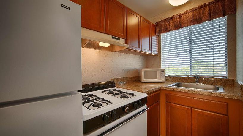 Imagen de la habitación del Hotel Lamplighter Inn and Suites At Sdsu. Foto 12