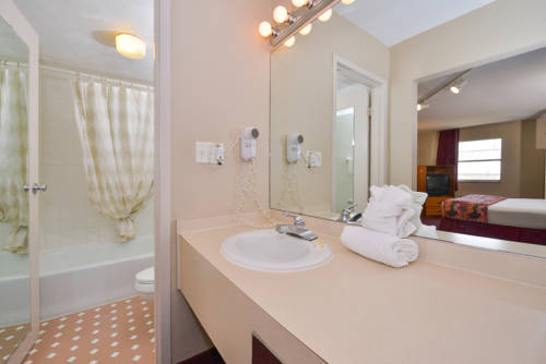 Imagen de la habitación del Hotel Lamplighter Inn and Suites - North. Foto 5