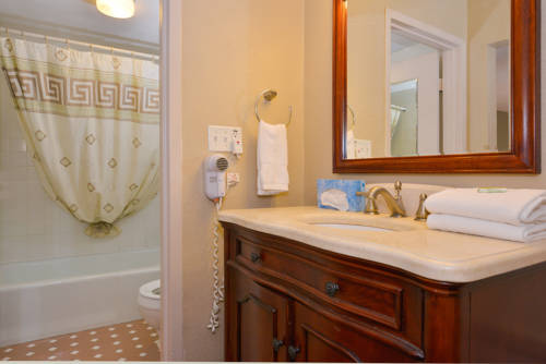 Imagen de la habitación del Hotel Lamplighter Inn and Suites - North. Foto 8