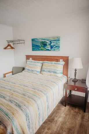 Imagen de la habitación del Hotel Lamplighter Lodge. Foto 17