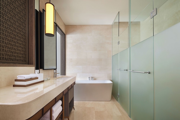 Imagen de la habitación del Hotel Lampung Marriott Resort and Spa. Foto 16