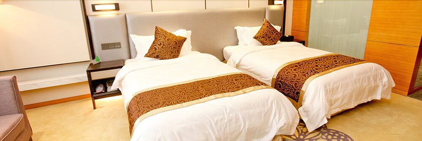 Imagen de la habitación del Hotel Lamtin Longwin Wuhan. Foto 14