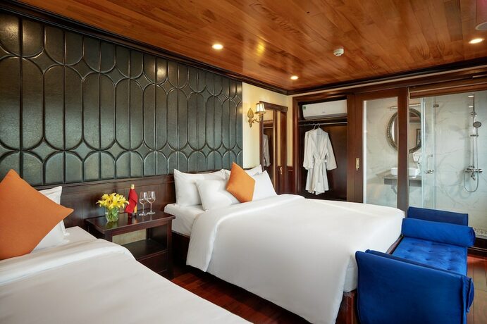 Imagen de la habitación del Hotel Lan Ha Legend Cruise. Foto 19
