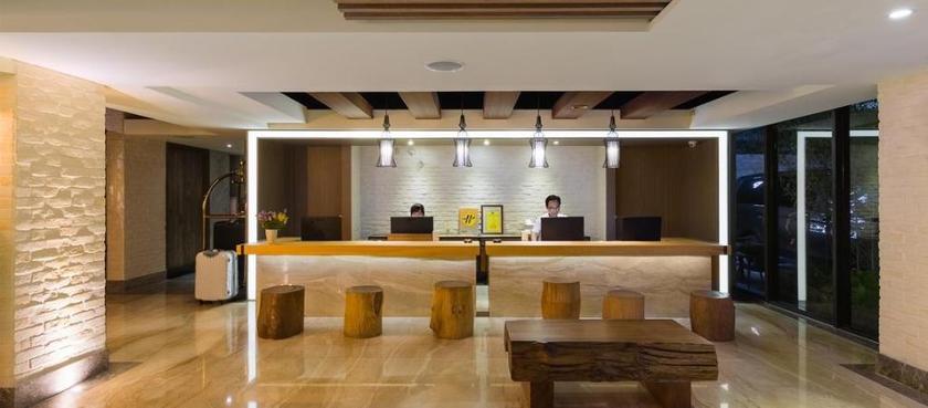 Imagen de los interiores del Hotel Lan Kwai Fong Garden. Foto 4