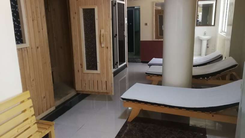 Imagen de la piscina del Hotel Lan Tian International. Foto 20