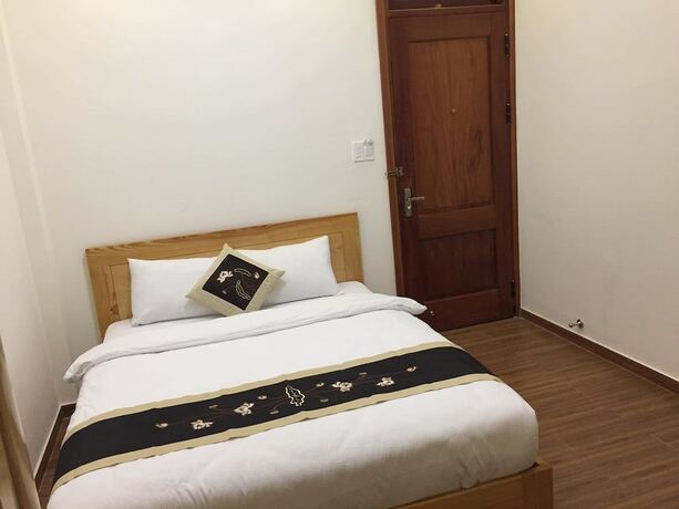 Imagen de la habitación del Hotel Lan Vien Villa. Foto 21
