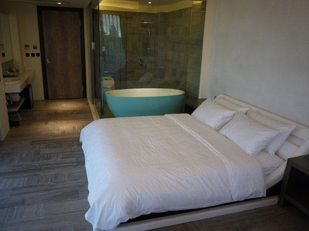 Imagen de la habitación del Hotel Lan Villa. Foto 15