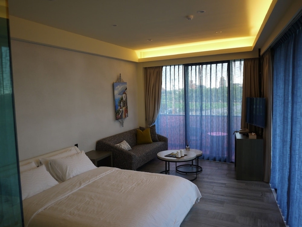 Imagen de la habitación del Hotel Lan Villa. Foto 16