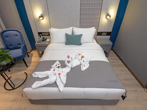 Imagen general del Hotel LanOu Hotel Qingdao Huangdao District Xinjiekou. Foto 2