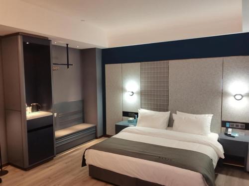 Imagen de la habitación del Hotel LanOu Huai\'an Lianshui High-Speed Railway Station Yanhuang Avenue. Foto 13