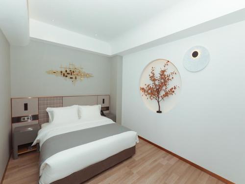 Imagen de la habitación del Hotel LanOu Lanzhou Zhengning Road Night Market. Foto 19