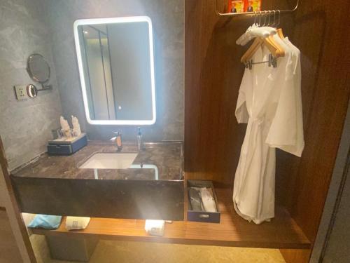 Imagen de la habitación del Hotel LanOu Suqian Central Shopping Mall. Foto 17