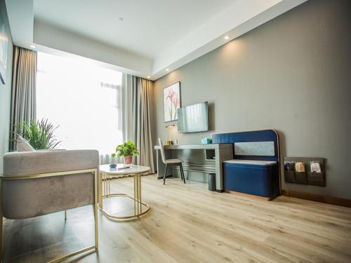 Imagen general del Hotel LanOu Zhengzhou Dengfeng Songshan Shaolin Cultural City. Foto 2