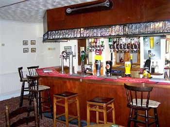 Imagen del bar/restaurante del Hotel Lanarth Hotel and Caravan Park. Foto 3