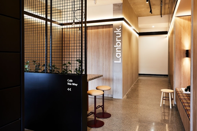 Imagen de los interiores del Hotel Lanbruk Richmond Hill. Foto 18