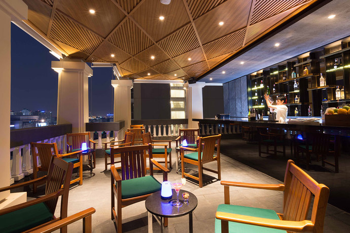 Imagen del bar/restaurante del Hotel Lancaster Bangkok - Sha Extra Plus. Foto 22