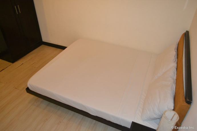 Imagen de la habitación del Hotel Lancaster Cebu. Foto 8