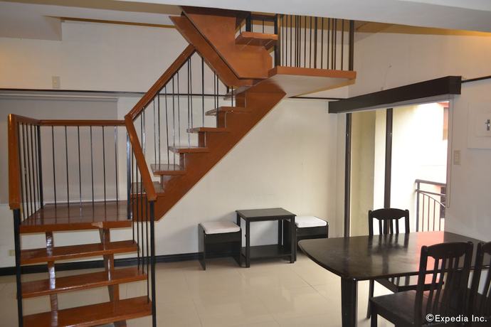 Imagen de la habitación del Hotel Lancaster Cebu. Foto 18