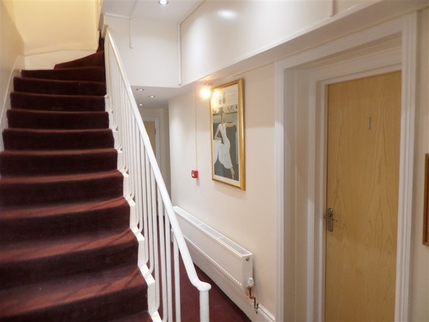 Imagen general del Hotel Lancaster Court, Londres. Foto 9