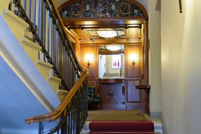 Imagen de los interiores del Hotel Lancaster Court, San Petersburgo. Foto 17