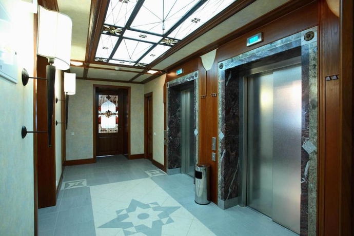 Imagen de los interiores del Hotel Lancaster Court, San Petersburgo. Foto 18