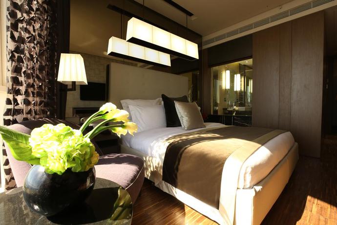 Imagen de la habitación del Hotel Lancaster Plaza Beirut. Foto 13