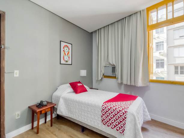 Imagen de la habitación del Hotel Lancaster Poa. Foto 9