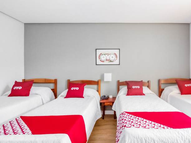Imagen de la habitación del Hotel Lancaster Poa. Foto 10