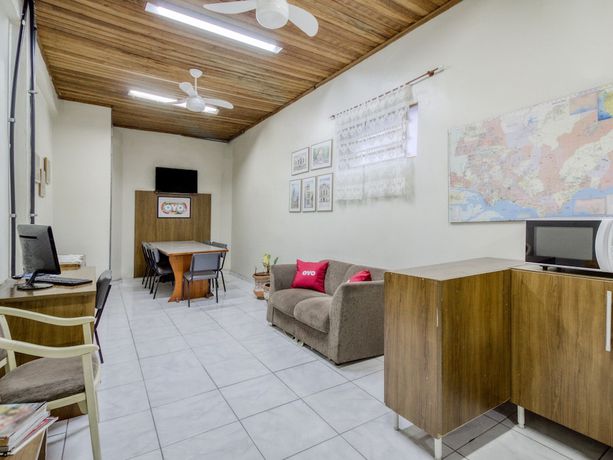 Imagen de los interiores del Hotel Lancaster Poa. Foto 17