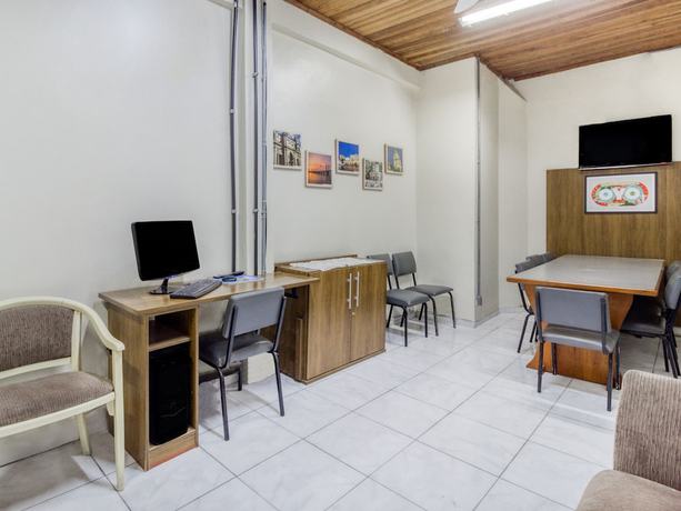 Imagen de los interiores del Hotel Lancaster Poa. Foto 18
