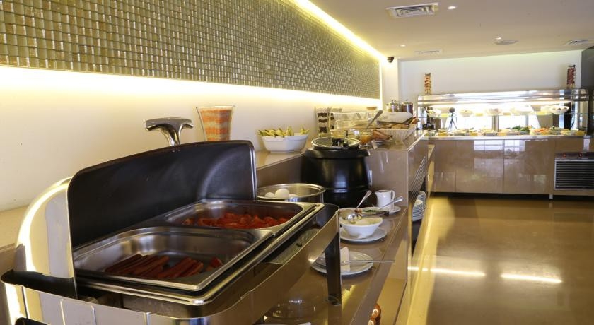 Imagen general del Hotel Lancaster Raouche. Foto 11