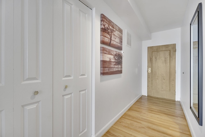 Imagen de la habitación del Hotel Lancaster Square by Bridgestreet. Foto 8