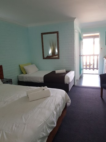 Imagen de la habitación del Hotel Lancelin Beach Hotel. Foto 4