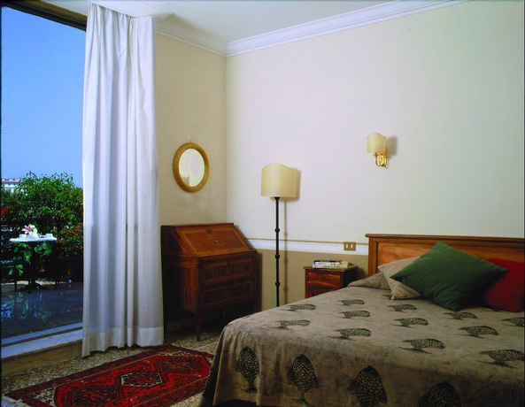 Imagen de la habitación del Hotel Lancelot, Celio. Foto 7