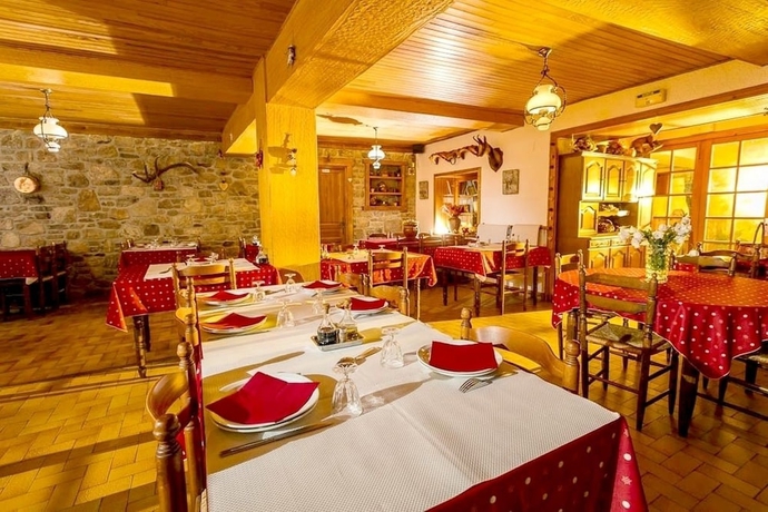 Imagen del bar/restaurante del Hotel L'ancienne Auberge. Foto 8