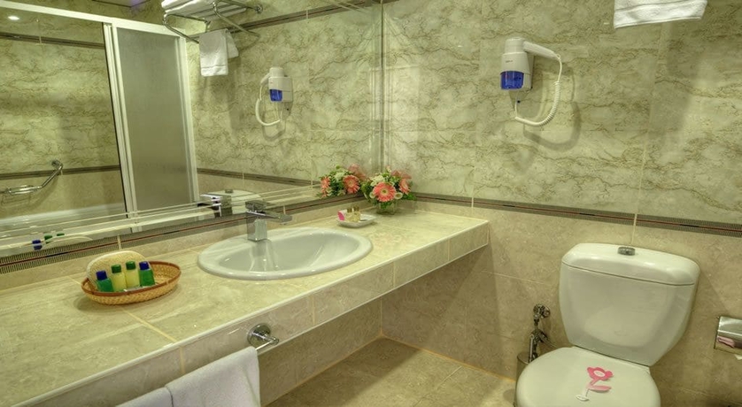 Imagen de la habitación del Hotel L'ancora Beach. Foto 4