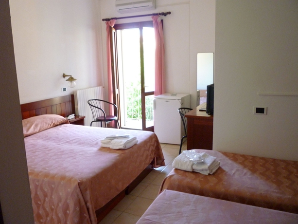 Imagen de la habitación del Hotel L'ancora, Santa Teresa Gallura. Foto 6