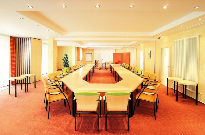 Imagen de los interiores del Hotel Land Gut Zum Alten Forsthaus. Foto 13