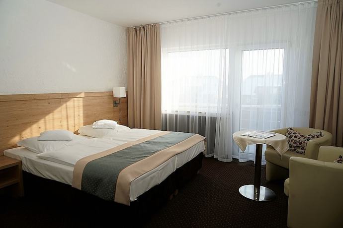 Imagen de la habitación del Hotel Land Gut Zum Alten Forsthaus. Foto 12